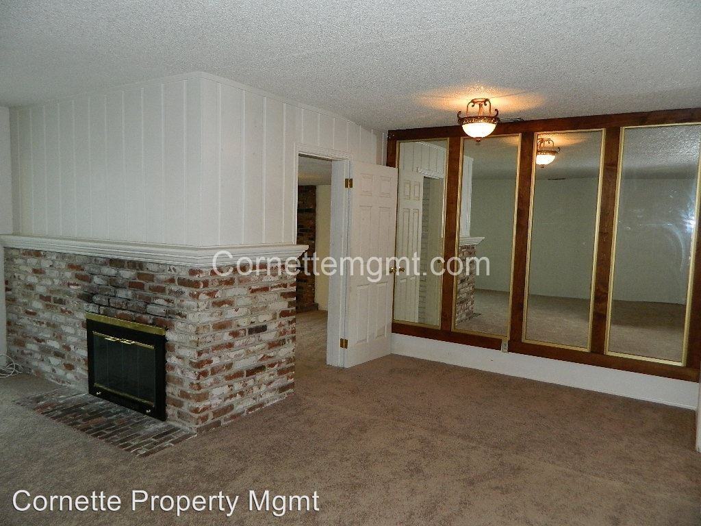 4421 Santa Monica Ave - Photo 3 of 14