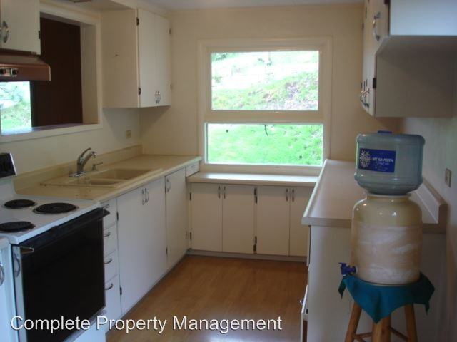 1064 OR-238 - Photo 2 of 13