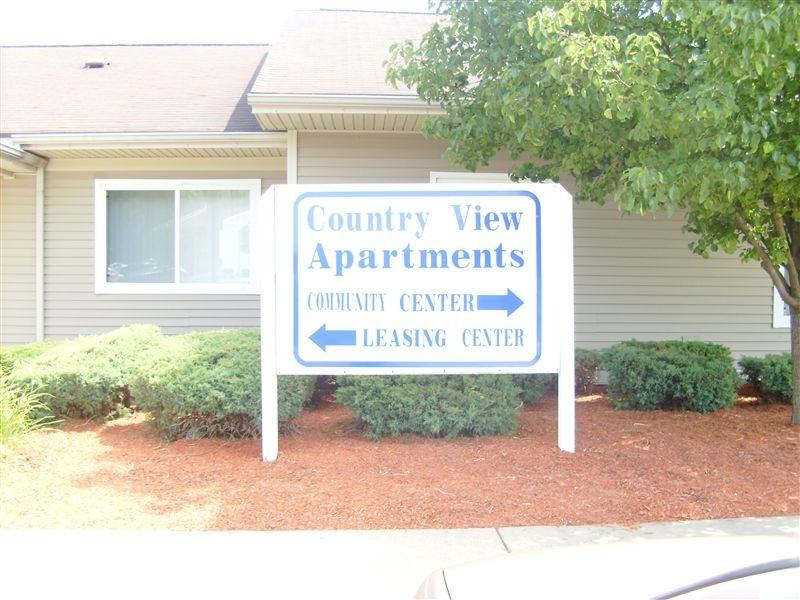 Country View II Apartments & Townhomes - Photo 2 of 19