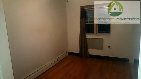 438 Franklin Avenue - Photo 3 of 7
