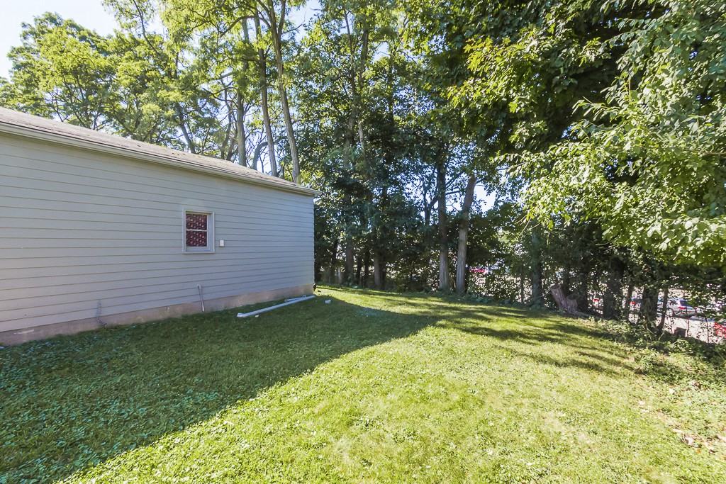 204 Wandle Ave - Photo 2 of 46