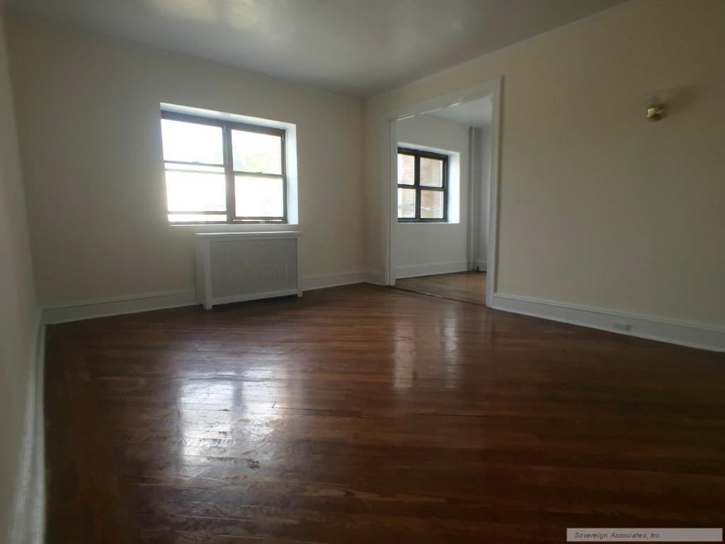 21 Fifth Ave #45