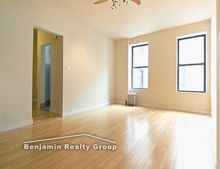 11880 Metropolitan Ave 5A - Photo 3 of 12