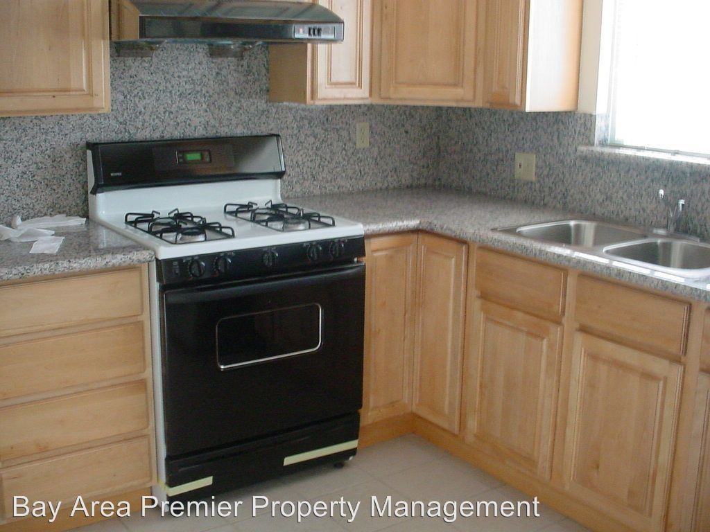 3014 35th Ave - Photo 3 of 6