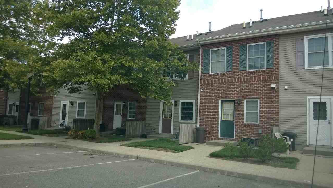 163 Prince St - Photo 2 of 8