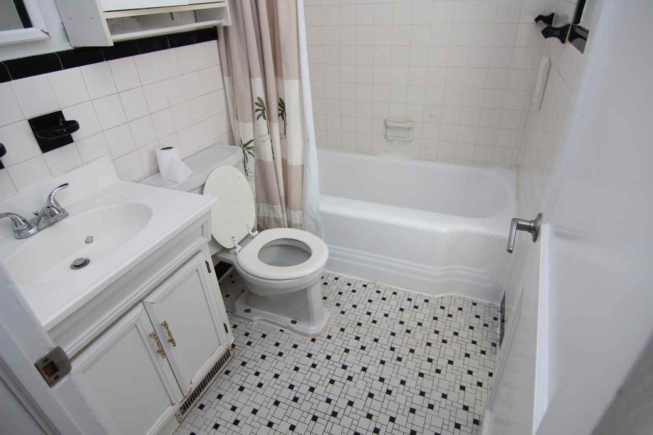 97 Woodlawn Road - Photo 3 of 10