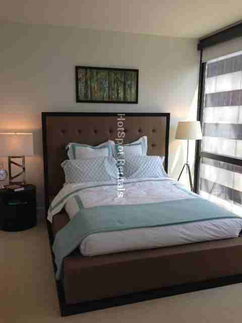 73 East Lake Street - Photo 3 of 8