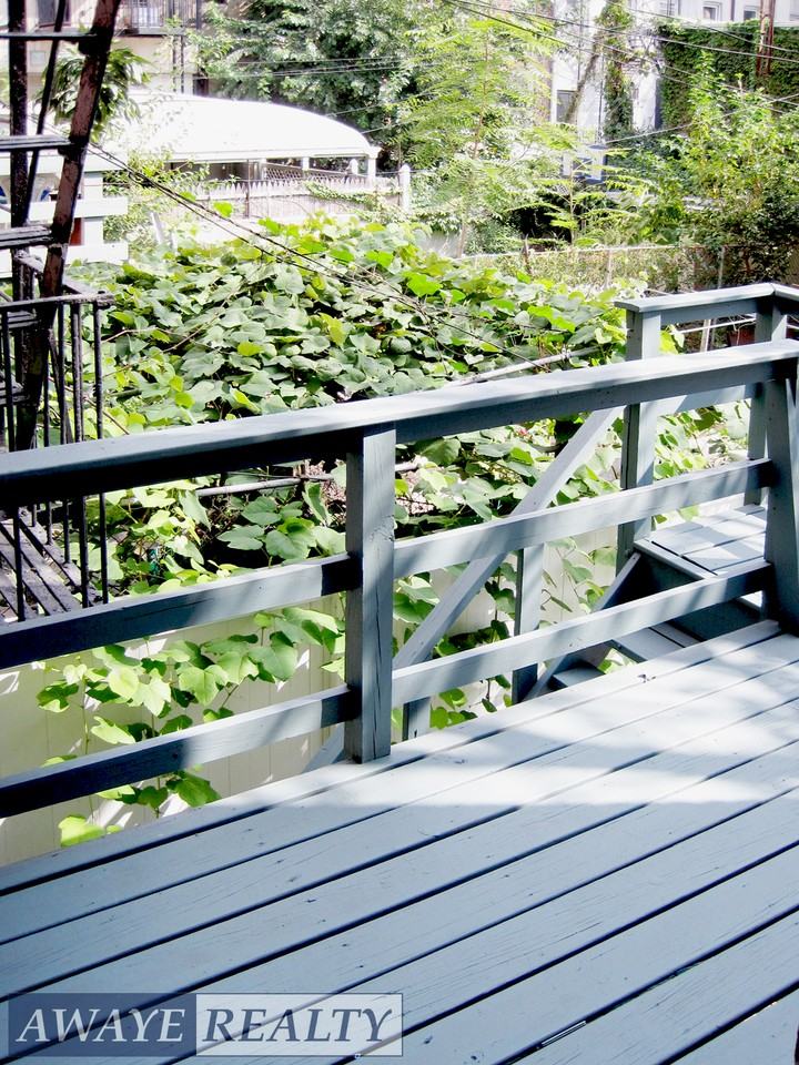 158 9th Street - Photo 2 of 16