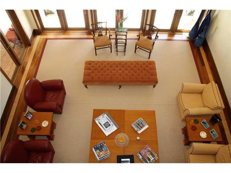 5455 Kerwood Terrace - Photo 3 of 8