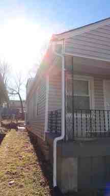 6225 E 14th St - Photo 2 of 10