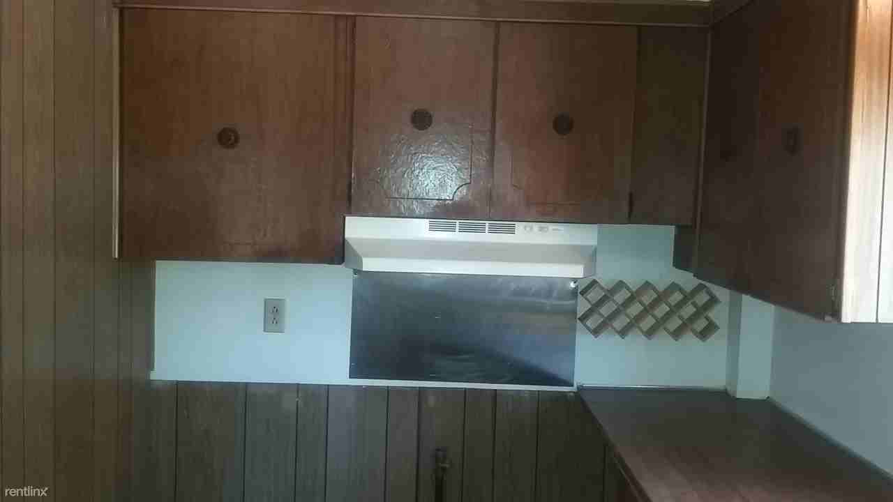 4015 Jeddo Rd - Photo 2 of 9