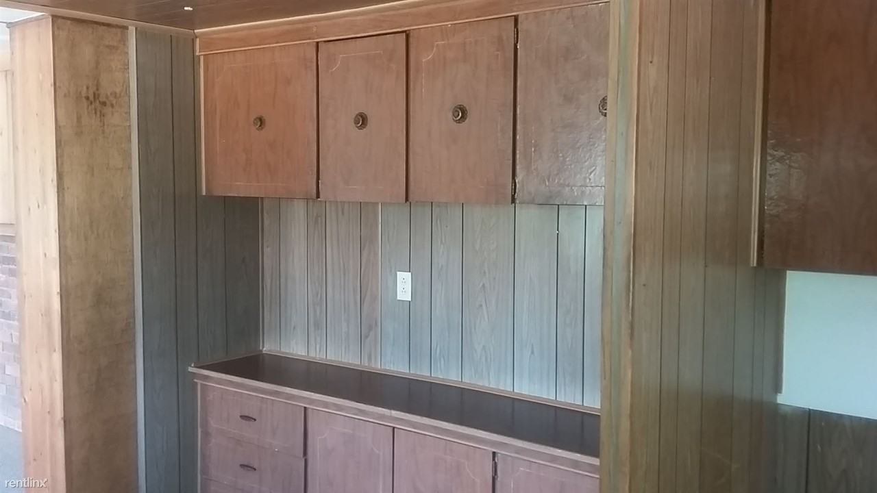 4015 Jeddo Rd - Photo 3 of 9