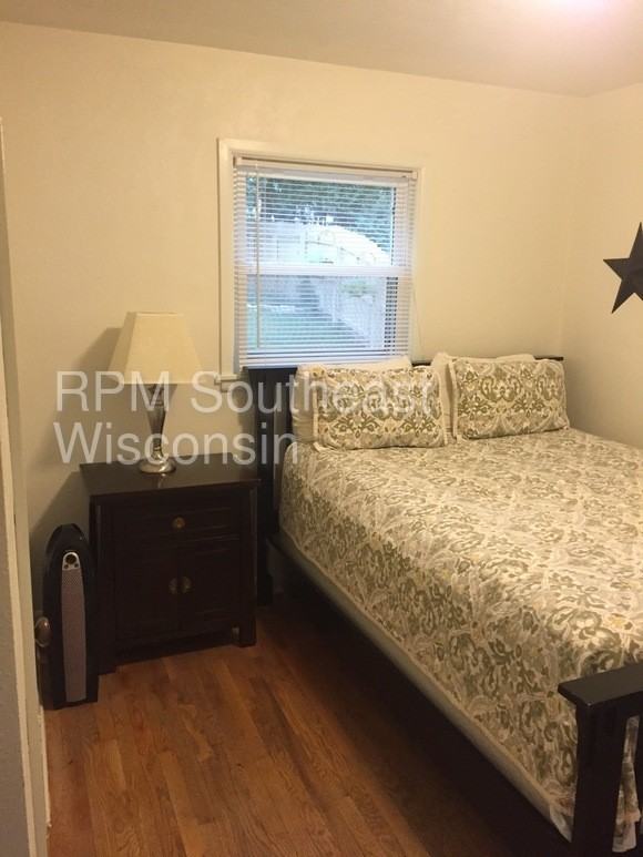 9324 W Park Hill Ave - Photo 2 of 18