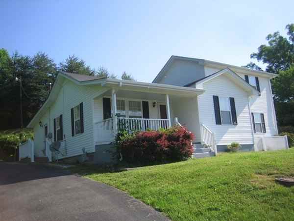 60 West Ln - Photo 2 of 7