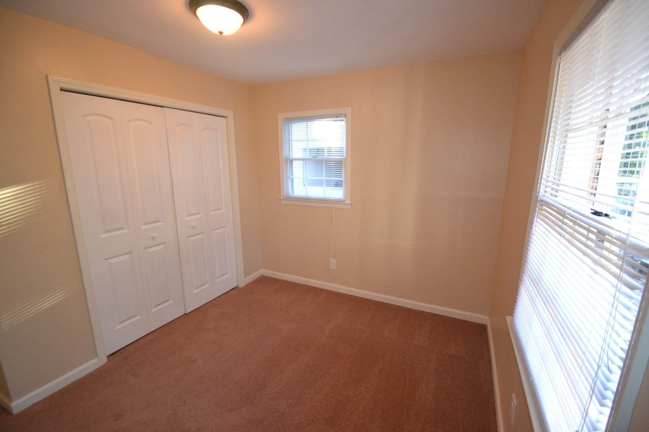 2328 Omaha Rd SW - Photo 3 of 3