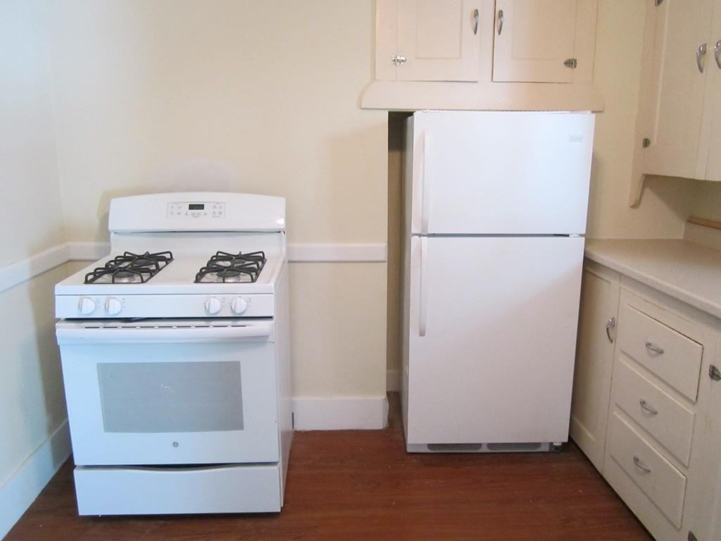 4 Boston Rd #1 - Photo 3 of 23