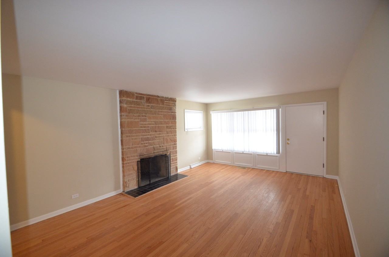 2440 Sunnyside Ave - Photo 2 of 12