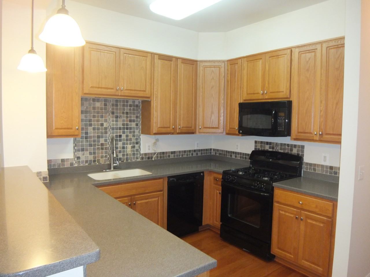 13947 Hollow Wind Way - Photo 2 of 26