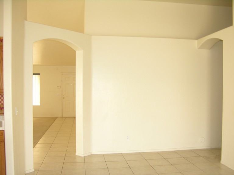 9030 W Encanto Blvd - Photo 3 of 5