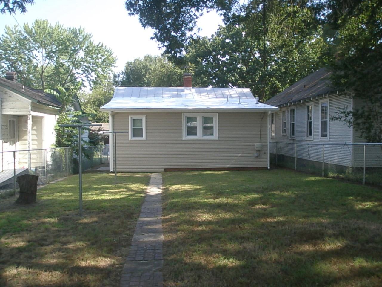 3505 Decatur St - Photo 3 of 7