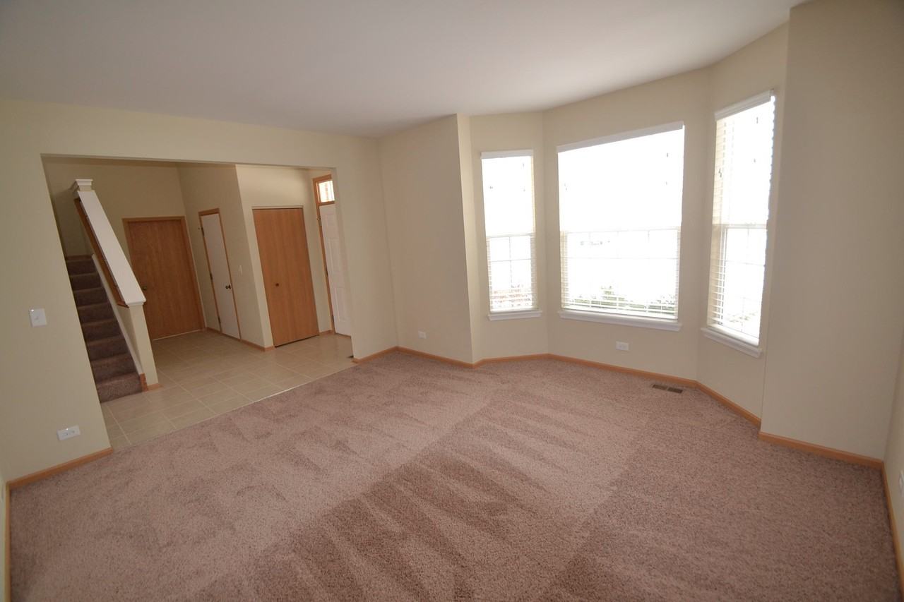 1318 Dalton Dr - Photo 2 of 7