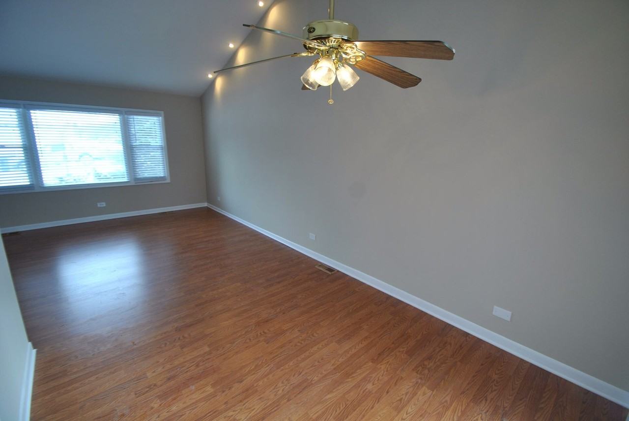 318 Pheasant Trail - Photo 3 of 9