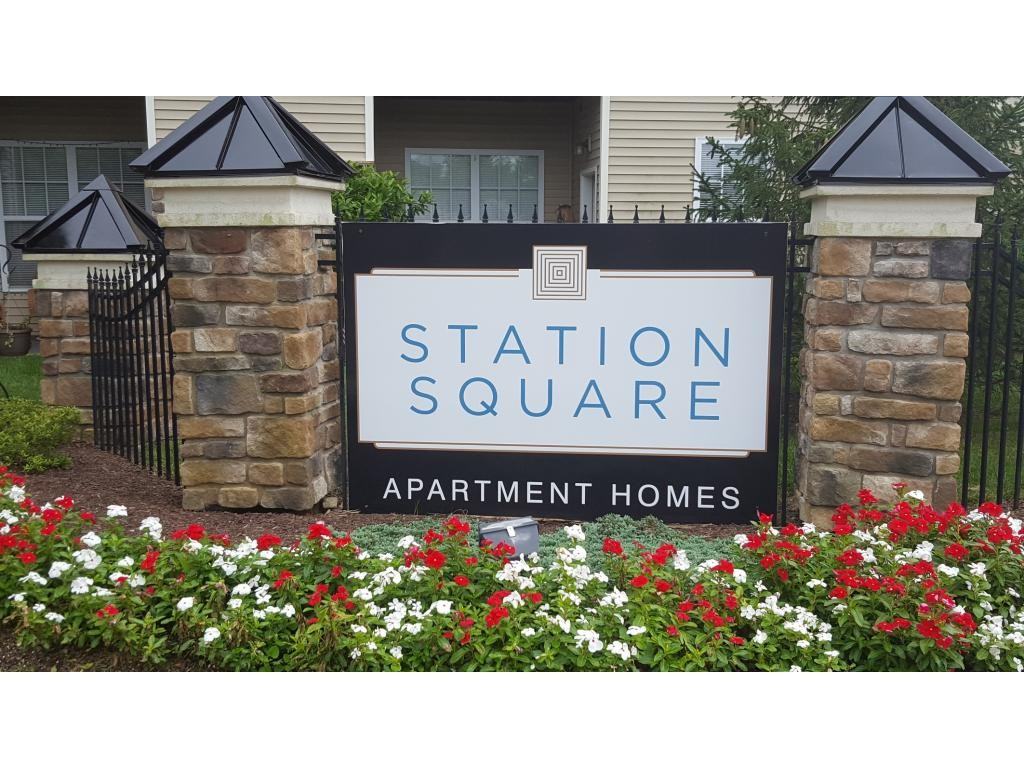 Station Square Apartment Homes 100 Reading Cir