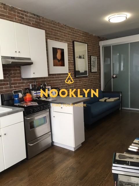 30 Frost Street - Photo 2 of 10