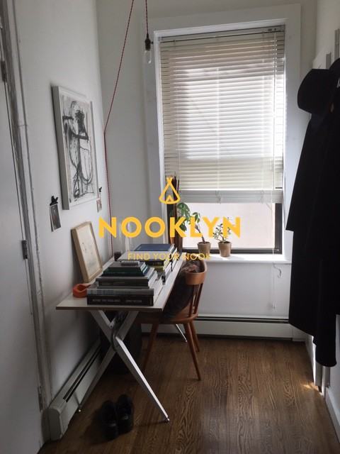 30 Frost Street - Photo 3 of 10