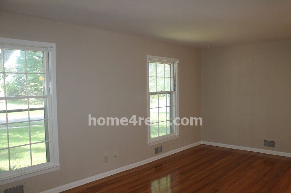 9022 Grant St - Photo 2 of 26