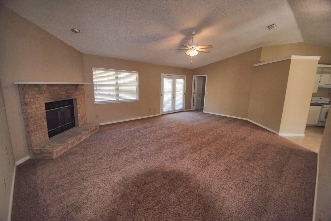 1827 St Lawrence Way - Photo 2 of 11