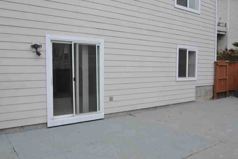 4812 S 145th St - Photo 3 of 13