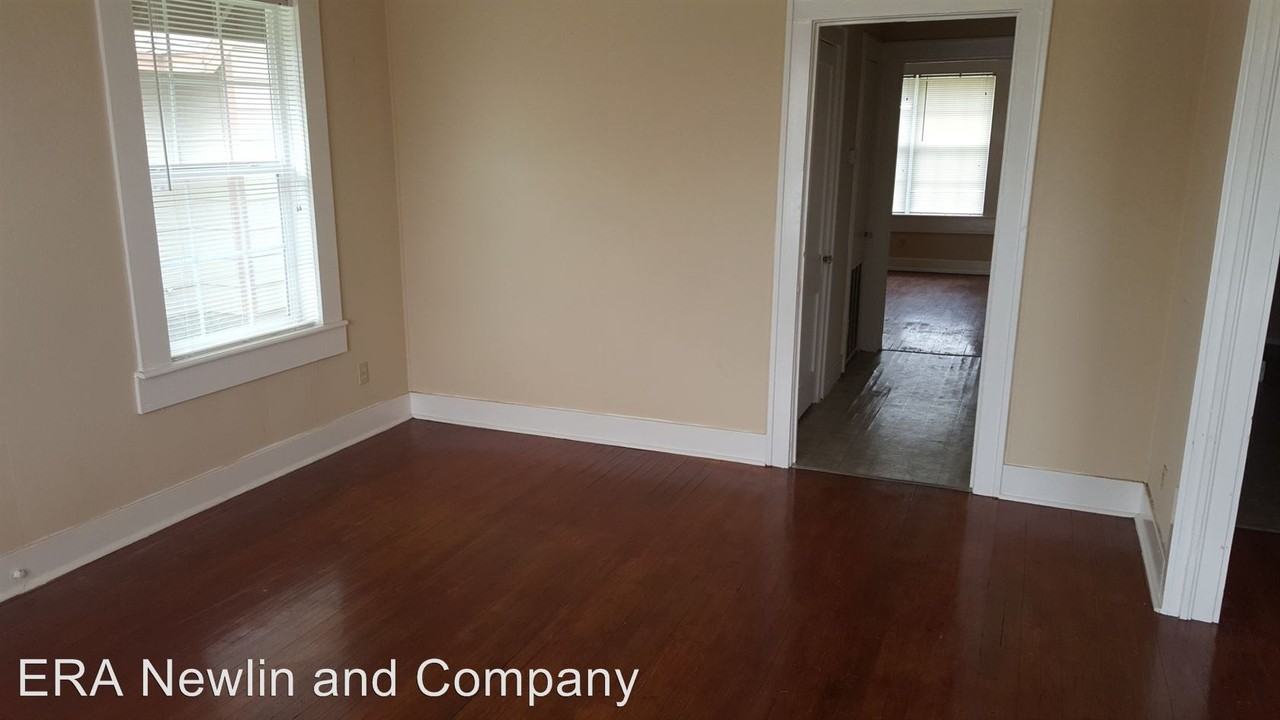 742 W Ave Z - Photo 3 of 9