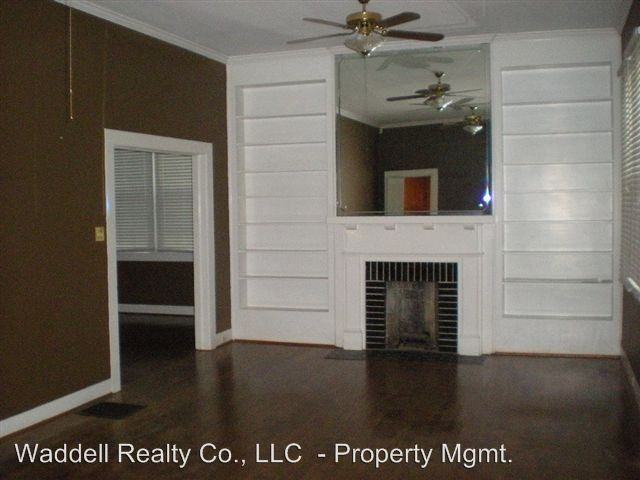 1433 Eberhart Ave - Photo 2 of 13