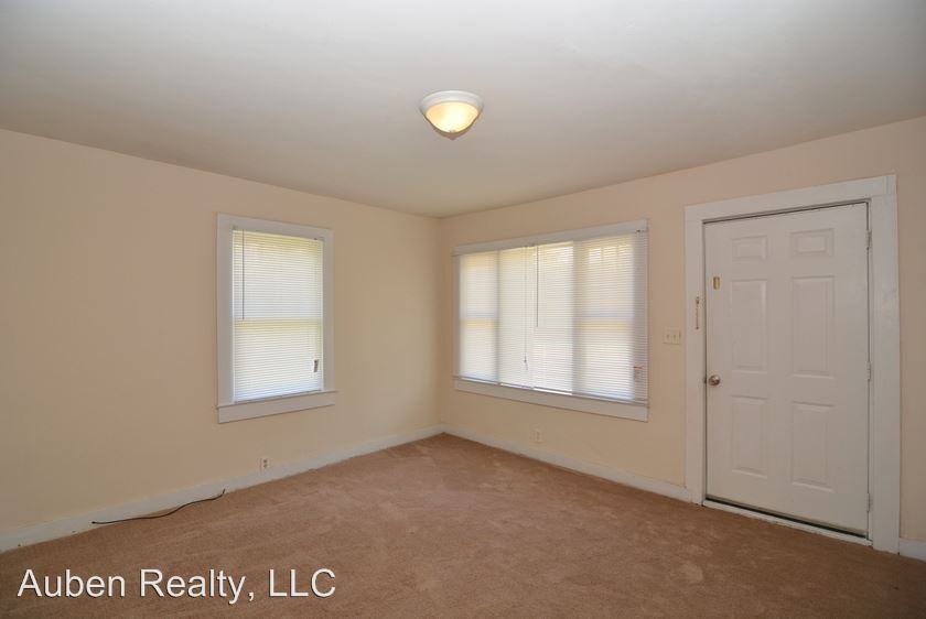 1024 8th Ave - Photo 3 of 14