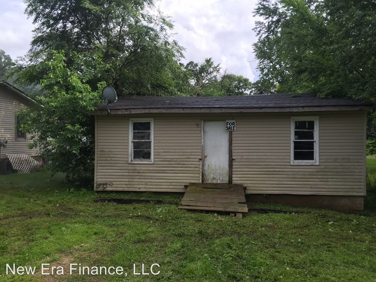 10226 Silverleaf Rd - Photo 2 of 3