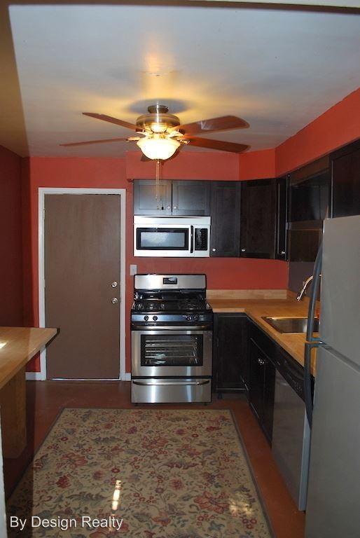 2232 E 17th St - Photo 3 of 26