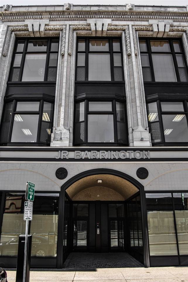 JR Barrington Building - Photo 2 of 9