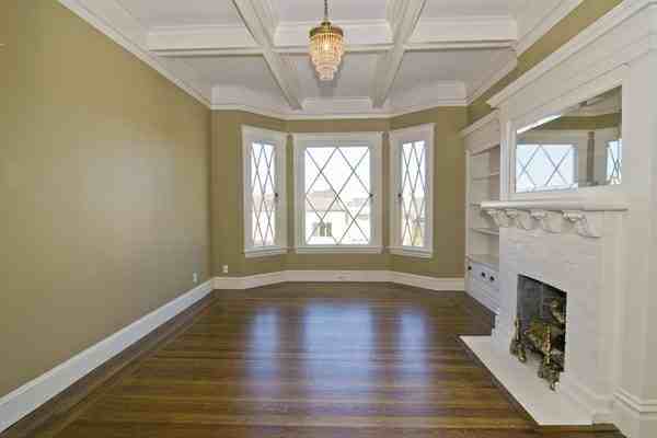 3579 Jackson St - Photo 3 of 12