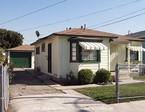 18514 Seine Ave - Photo 2 of 8