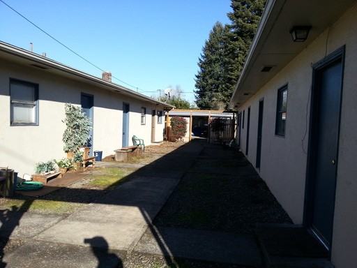 759 E Grant St - Photo 2 of 7