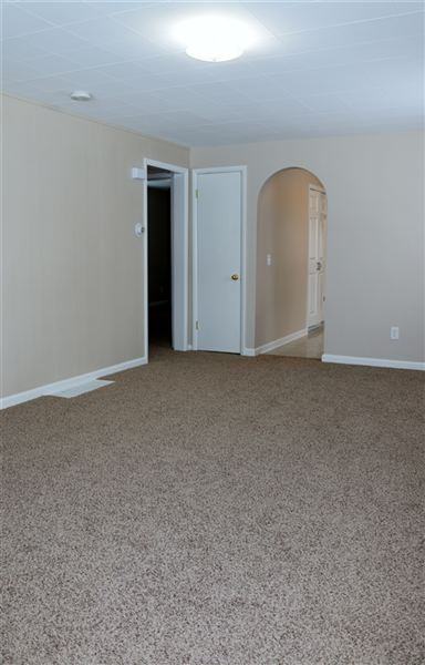 1221 Mason St NE - Photo 3 of 9