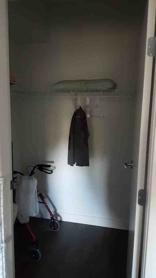 23 Helmcken Road 319 - Photo 2 of 7