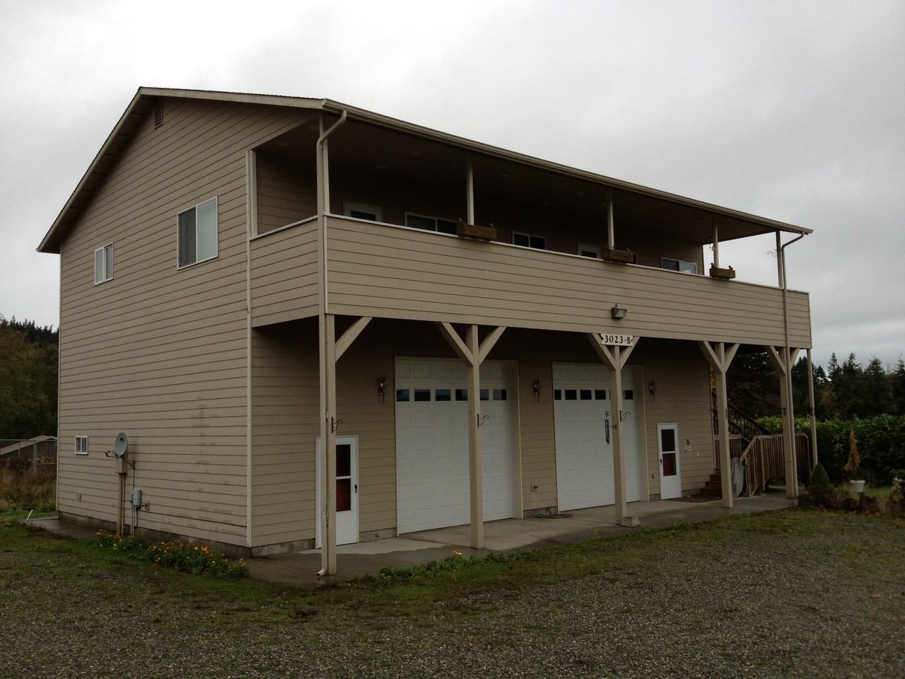 3023 Green Rd #B - Photo 2 of 12