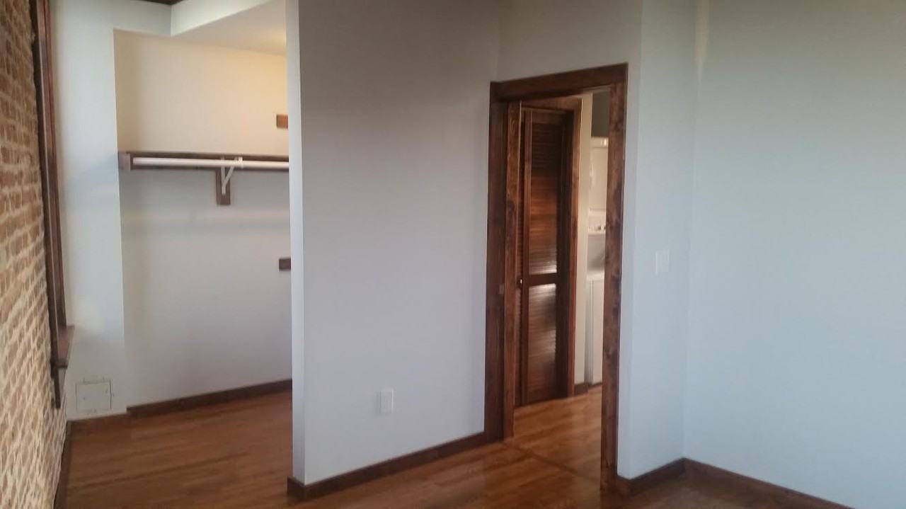 1040 East Missouri Avenue - Photo 2 of 9