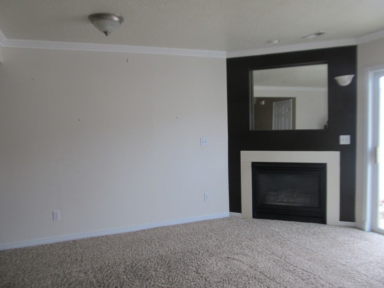 1505 N 360 E - Photo 2 of 10