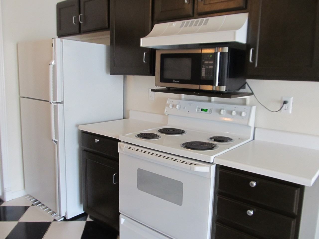 1505 N 360 E - Photo 3 of 10