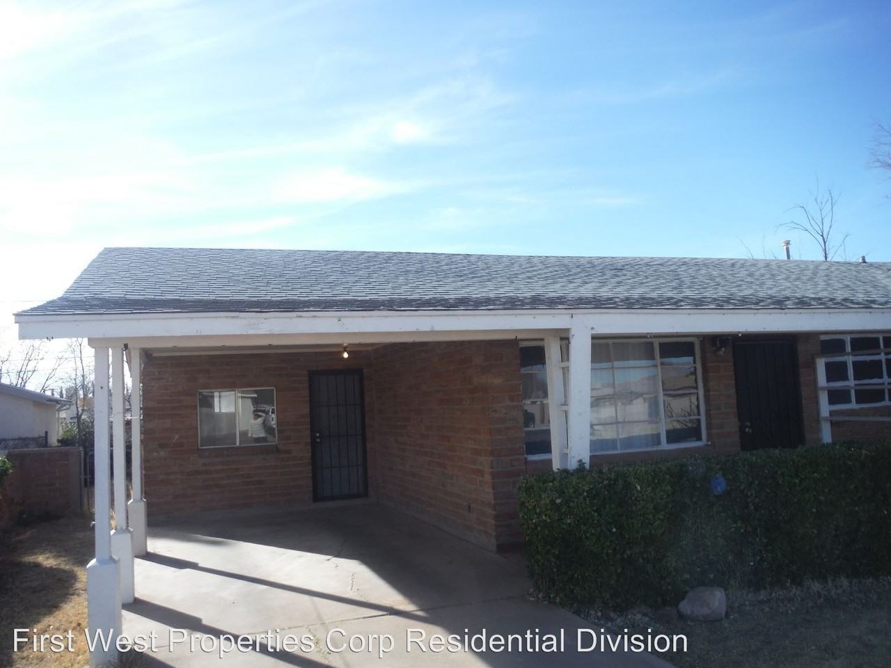 1572 Frederic Dr - Photo 2 of 11