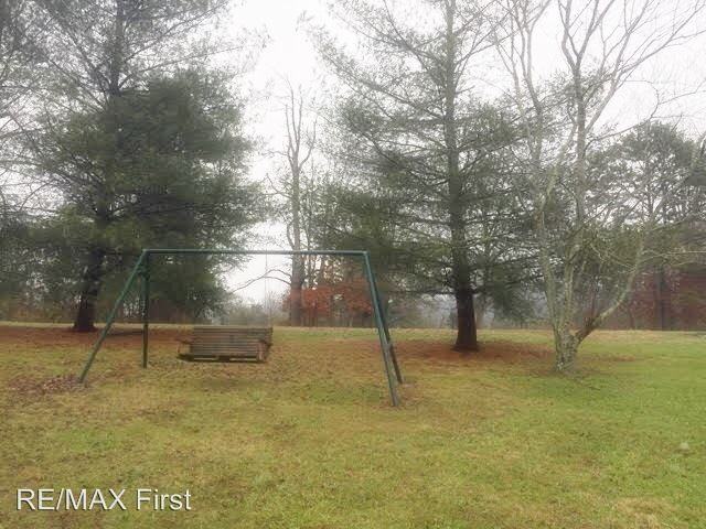 306 Binfield Rd - Photo 2 of 22