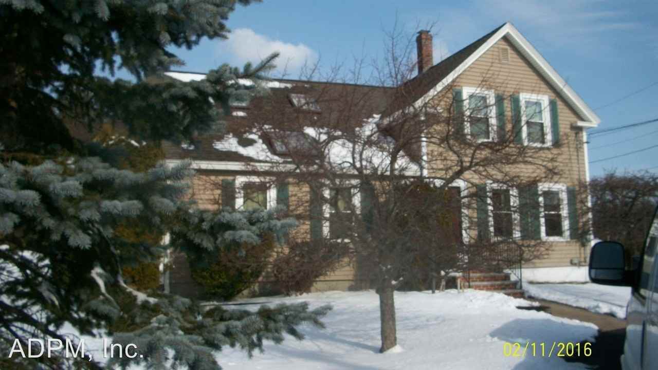 221 S Main St - Photo 2 of 15